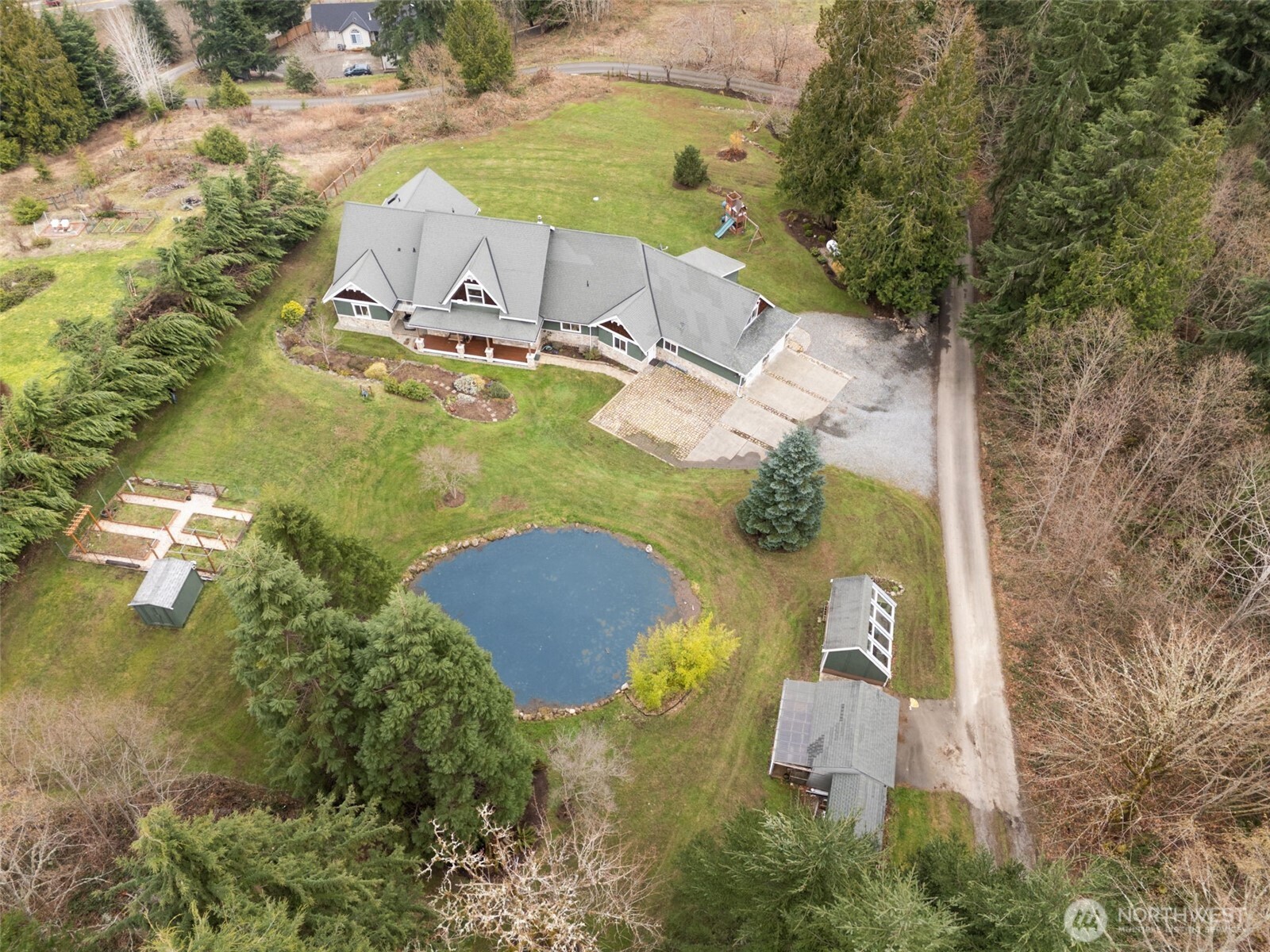 26221 Landsburg Road Southeast Ravensdale, WA 98051 - Photo 32 of 40