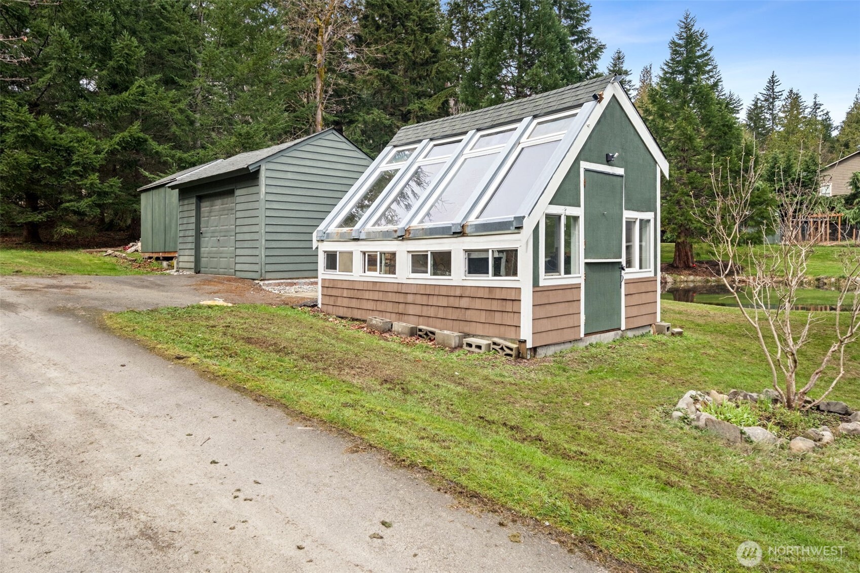 26221 Landsburg Road Southeast Ravensdale, WA 98051 - Photo 33 of 40