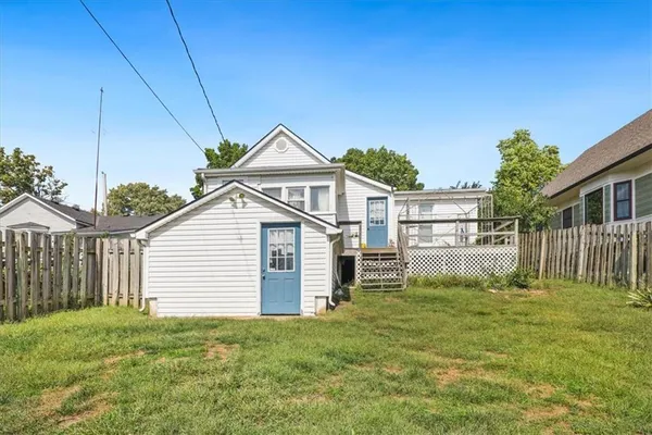 $215,000 | 205 High Street, Platte City, MO 64079