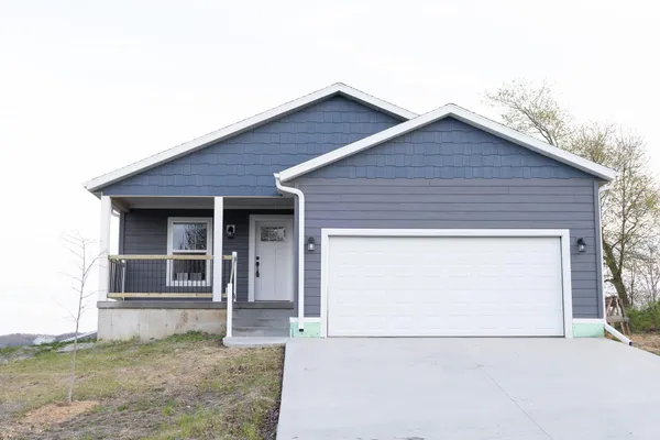 $330,000 | 1111 Darcy Drive, Hillsboro, WI 54634