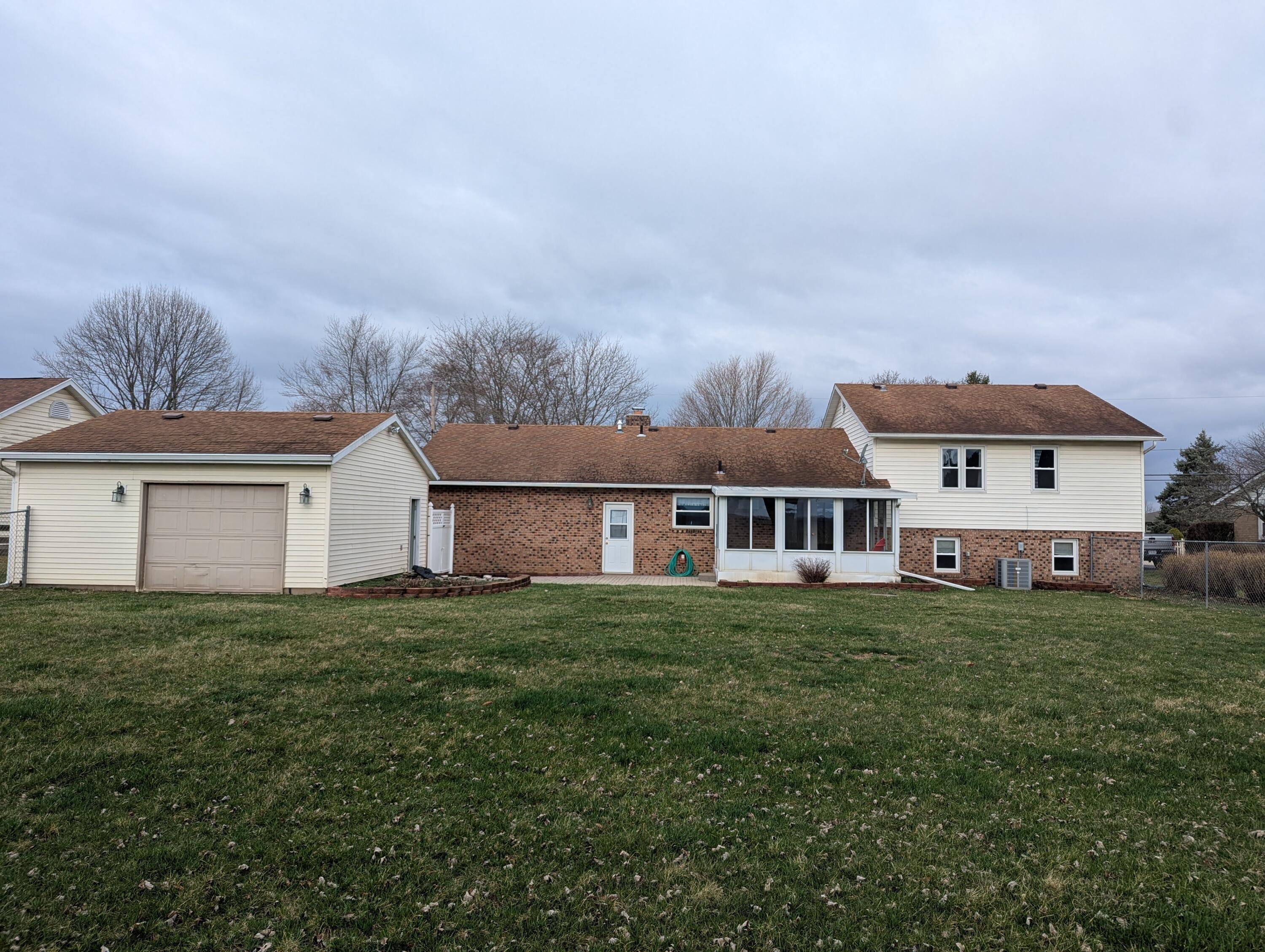 4656 Bosart Road Springfield, OH 45503 - Photo 29 of 34 PXL_20250320_135206977