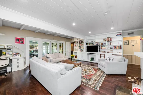 $1,995,000 | 11146 Valley Spring Lane, Studio City, CA 91602