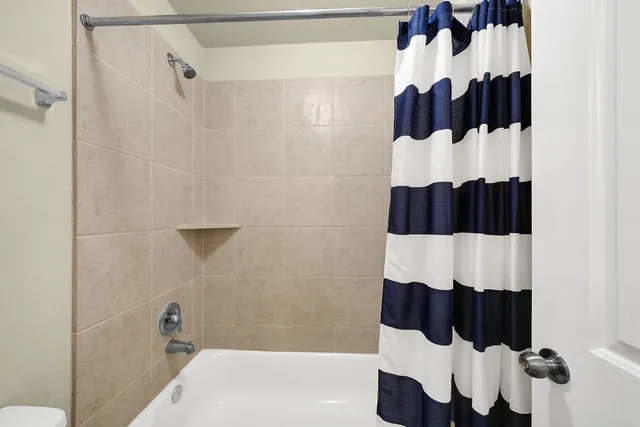 $2,000 | 4274 McGregor Blf Lane, Conroe, TX 77304