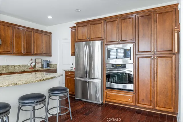 $4,800 | 236 West Weeping Willow Avenue, Orange, CA 92865