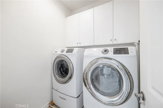 $4,800 | 236 West Weeping Willow Avenue, Orange, CA 92865