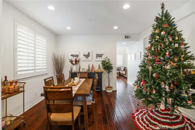 $4,800 | 236 West Weeping Willow Avenue, Orange, CA 92865