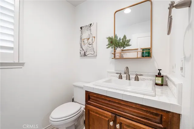 $4,800 | 236 West Weeping Willow Avenue, Orange, CA 92865