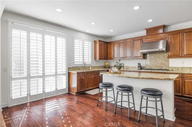 $4,800 | 236 West Weeping Willow Avenue, Orange, CA 92865