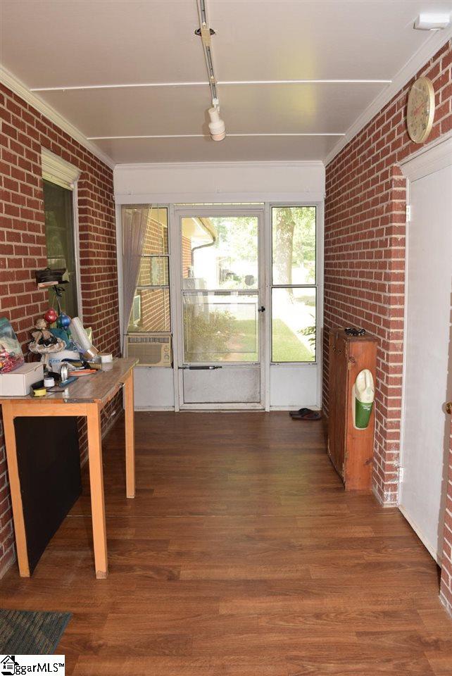 413 West Hampton Avenue Honea Path, SC 29654 - Photo 30 of 36 Gallery Image 30