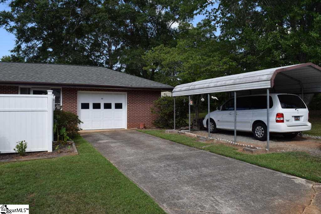 413 West Hampton Avenue Honea Path, SC 29654 - Photo 34 of 36 Gallery Image 34