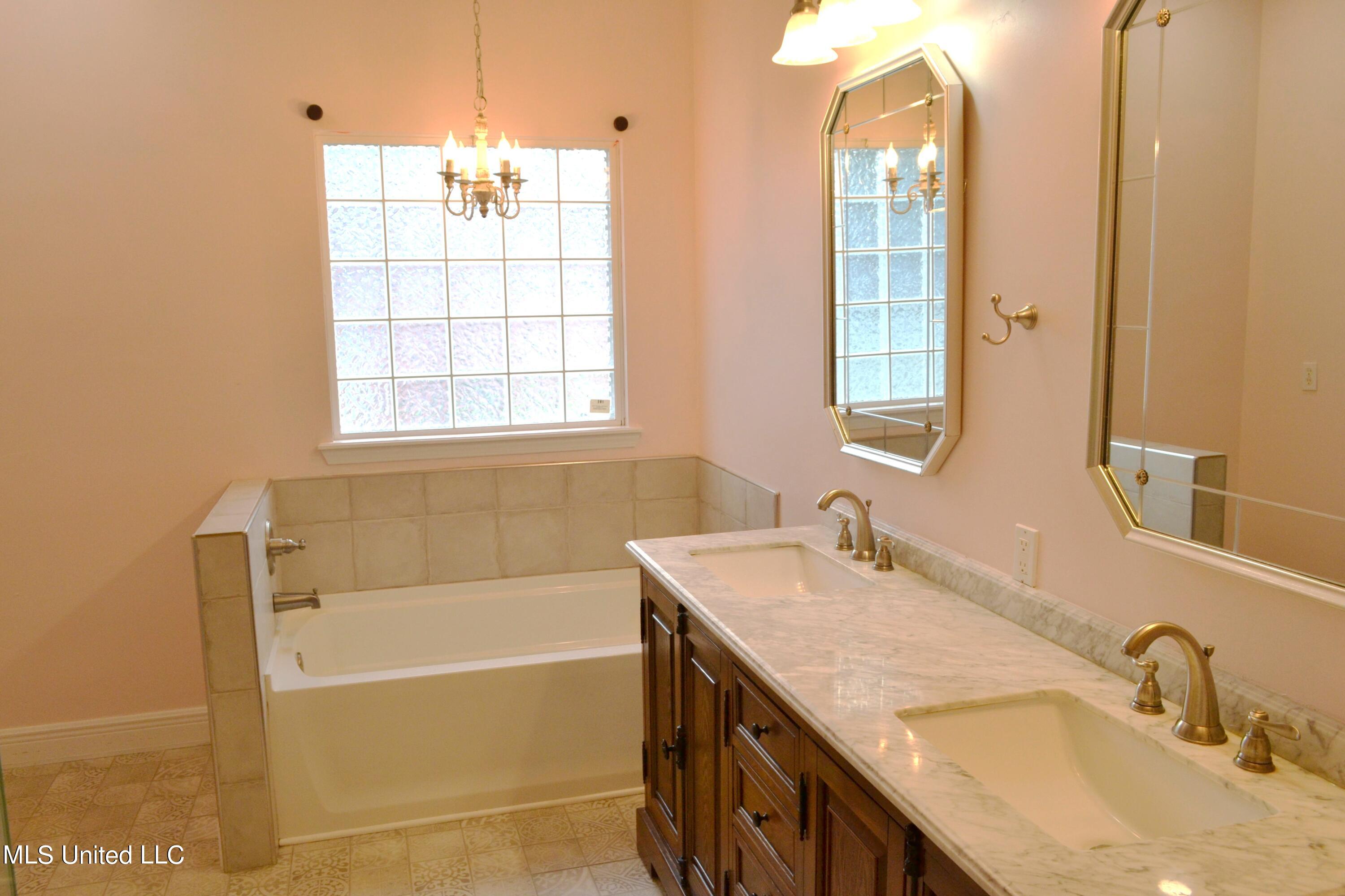 13302 Roxbury Place Gulfport, MS 39503 - Photo 13 of 21 DSC_0045 - Copy