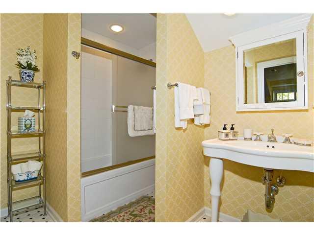 623 Round Hill Road Indianapolis, IN 46260 - Photo 22 of 24