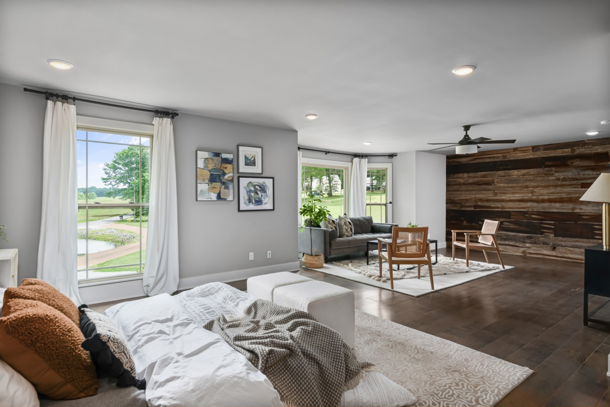 6557 Lamont Road Springfield, TN 37172 - Photo 19 of 62 a living room with furniture and a fireplace