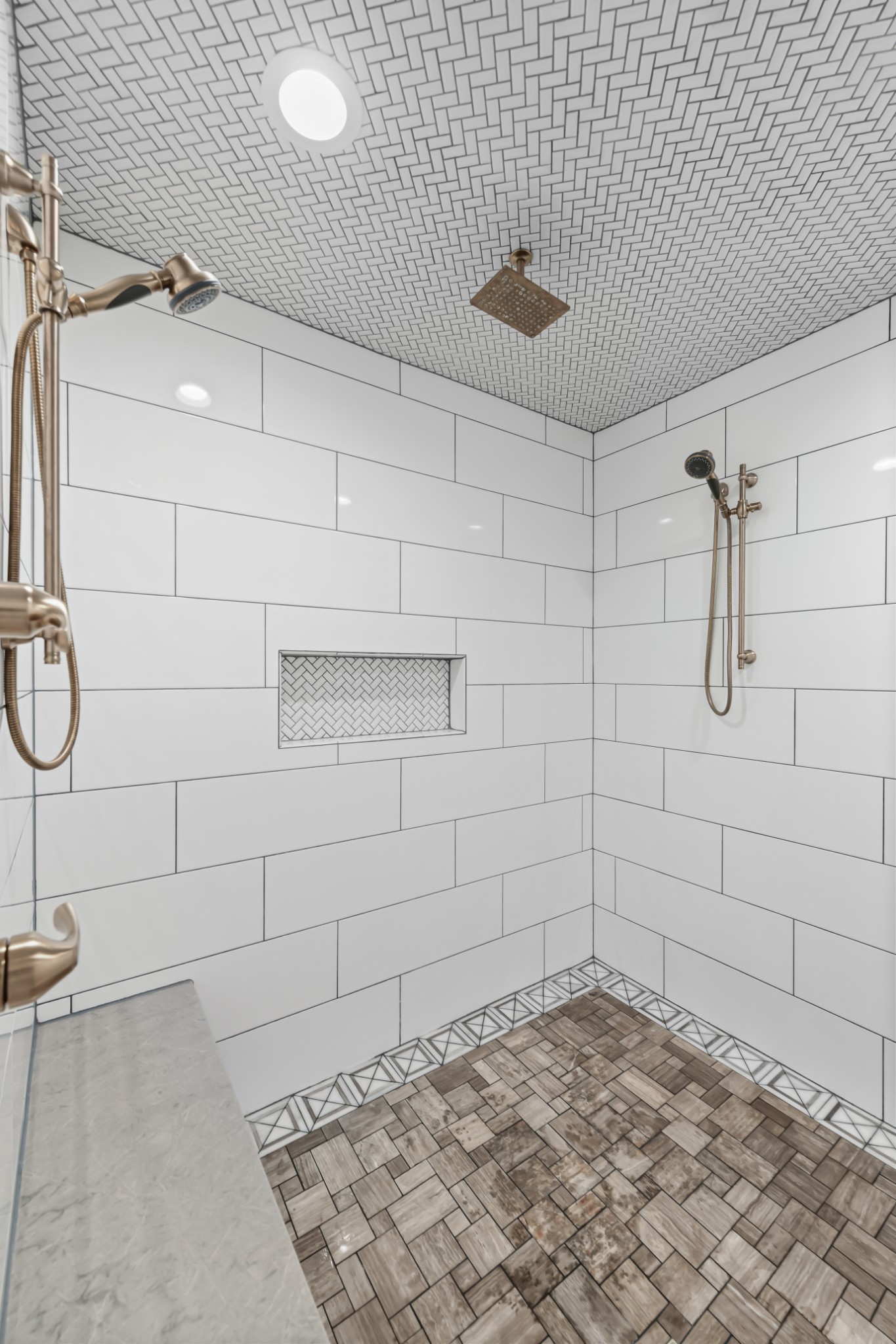 6557 Lamont Road Springfield, TN 37172 - Photo 23 of 62 a bathroom with a shower