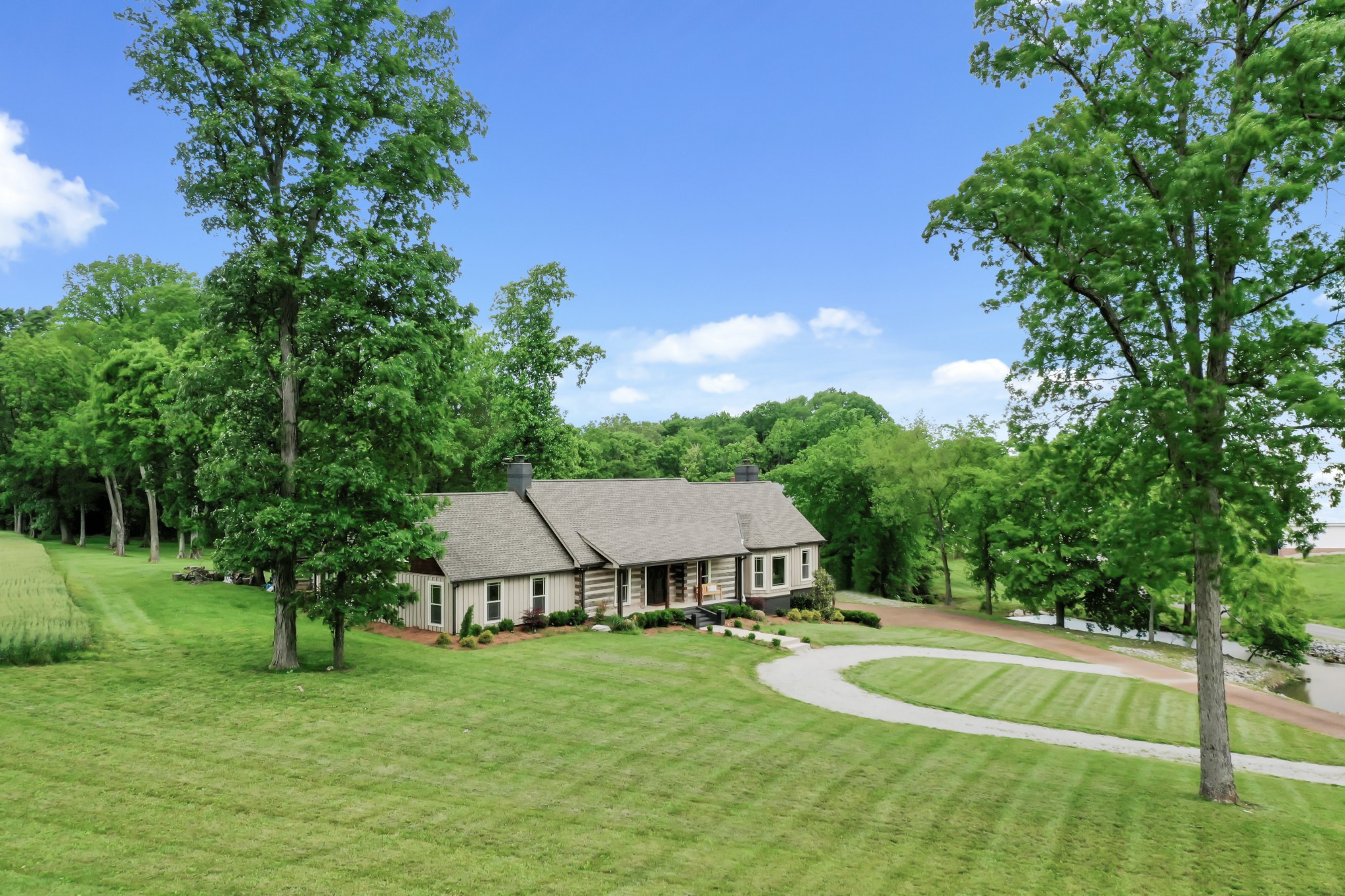 6557 Lamont Road Springfield, TN 37172 - Photo 46 of 62 a view of a house with a big yard