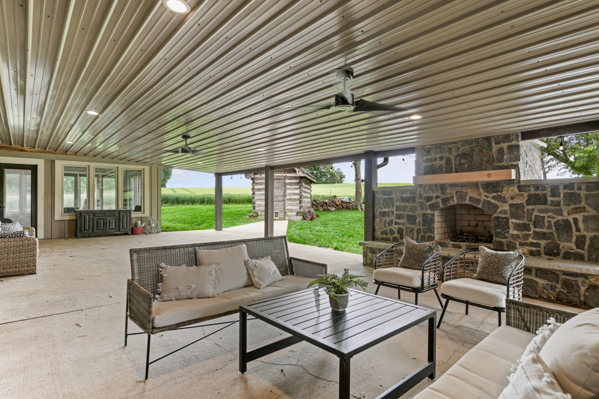 6557 Lamont Road Springfield, TN 37172 - Photo 50 of 62 a building outdoor space with patio furniture