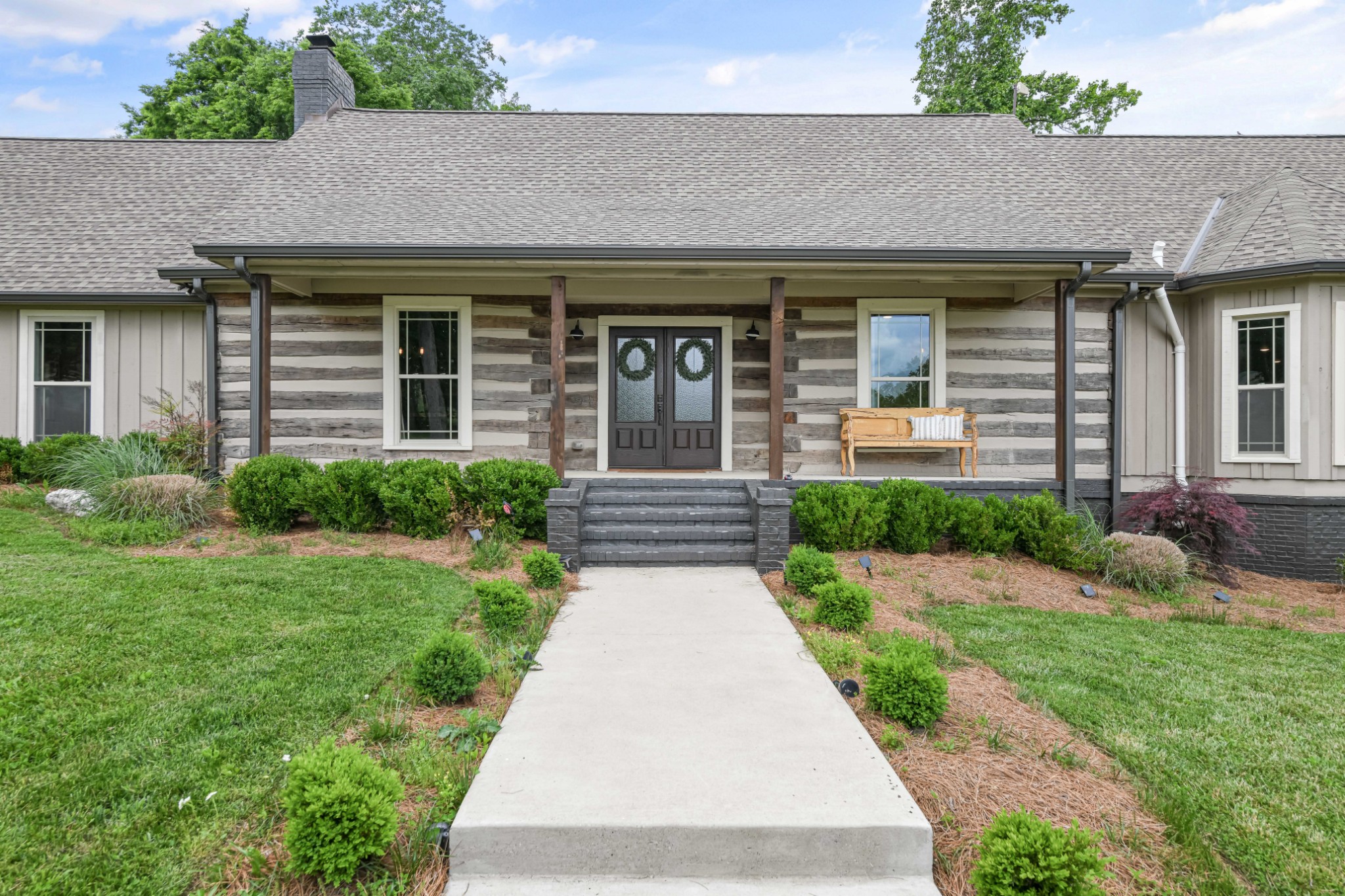 6557 Lamont Road Springfield, TN 37172 - Photo 61 of 62 front view of a house with a yard
