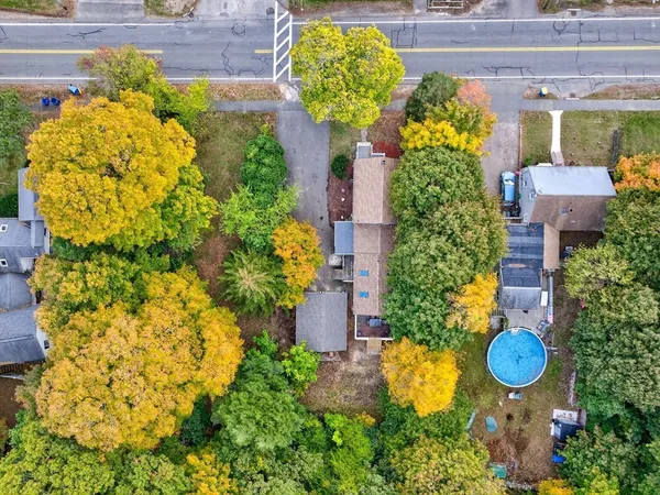 a picture of floor plan