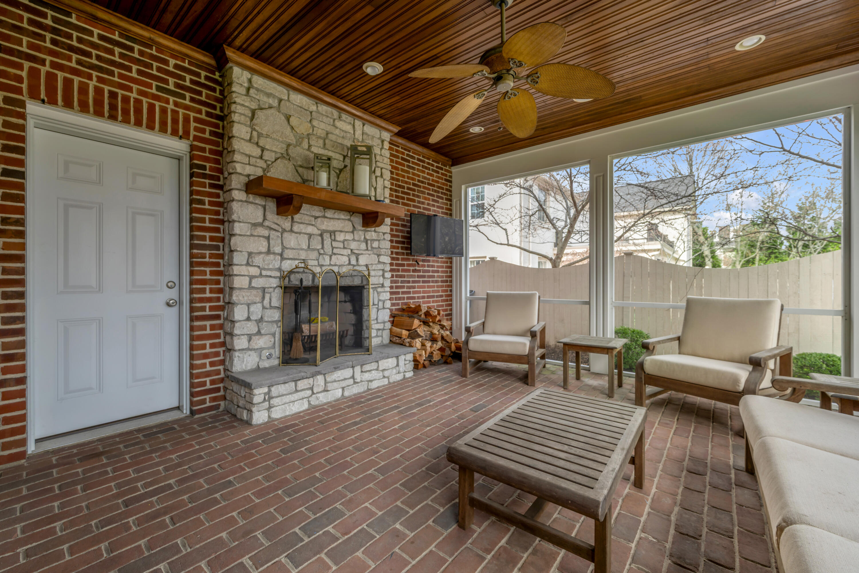 304 Holiday Road Lexington, KY 40502 - Photo 48 of 53 TDB_4261