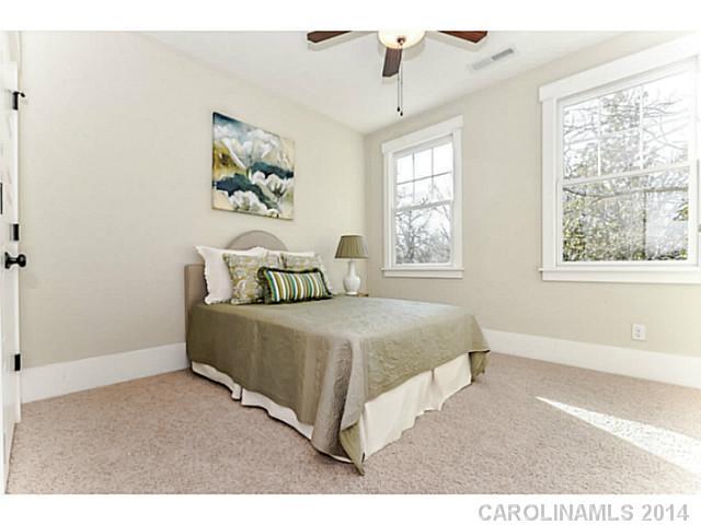 5530 Closeburn Road Charlotte, NC 28210 - Photo 14 of 17 Gallery Image 14