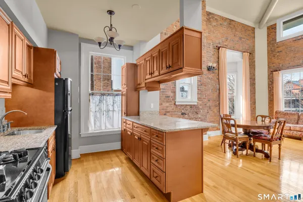 $575,000 | 42 Academy Street, Unit 6, New Haven, CT 06511