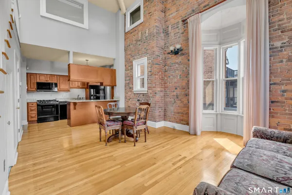 $575,000 | 42 Academy Street, Unit 6, New Haven, CT 06511