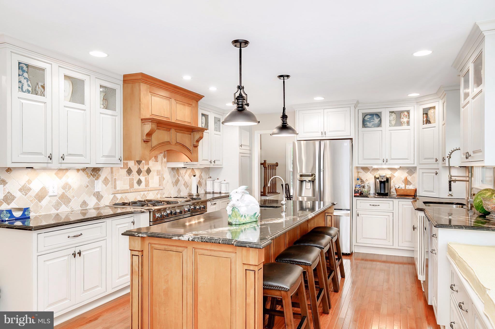 7616 Gralnick Place Springfield, VA 22153 - Photo 15 of 27 Kitchen