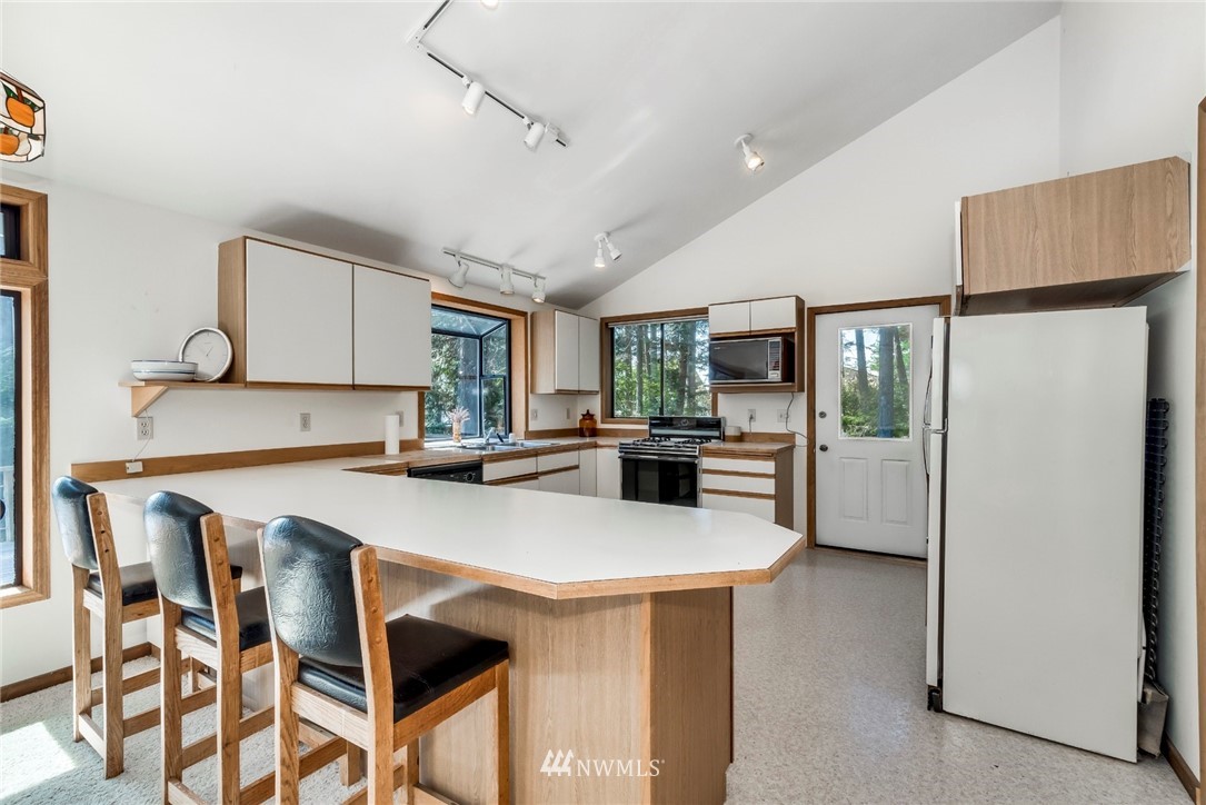 235 Reed Bay Road Anacortes, WA 98221 - Photo 17 of 19