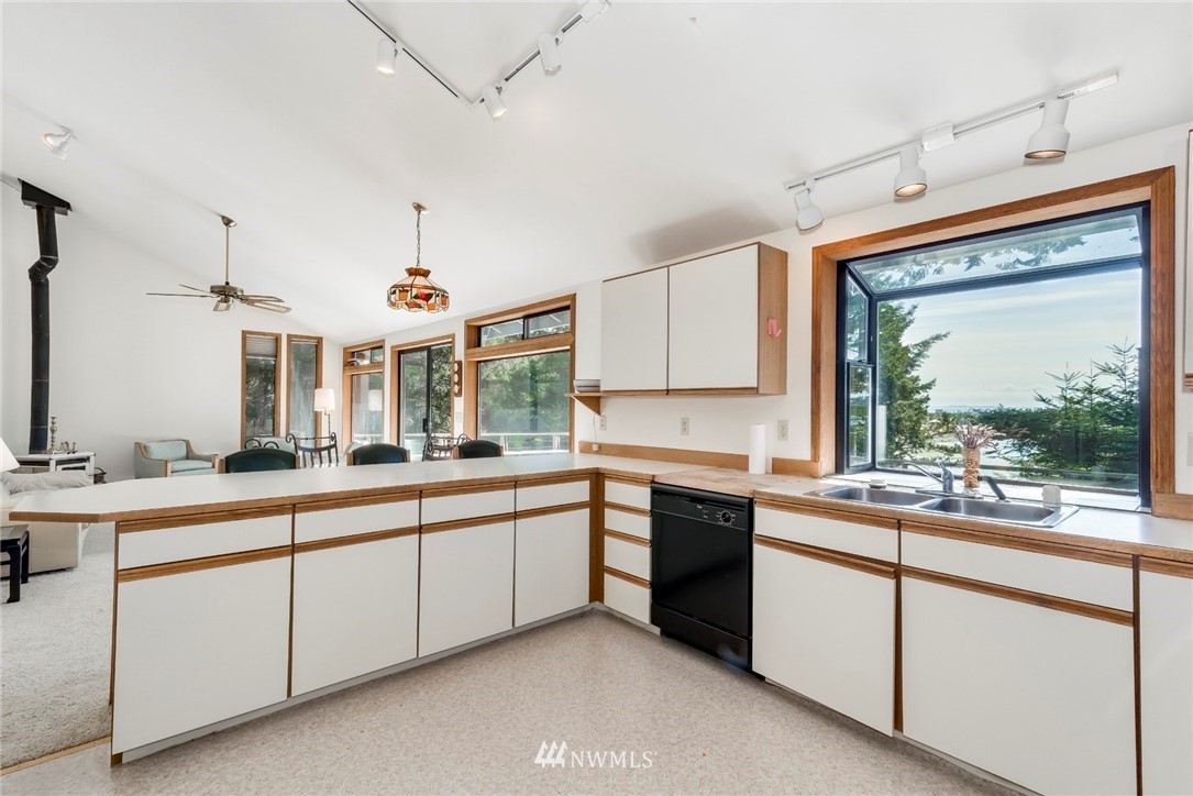 235 Reed Bay Road Anacortes, WA 98221 - Photo 18 of 19
