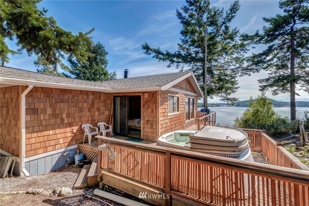 235 Reed Bay Road Anacortes, WA 98221 - Photo 9 of 19