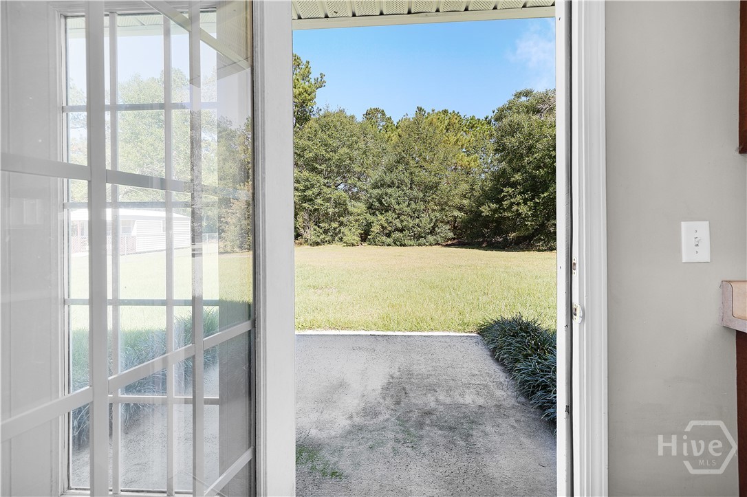 115 South Pointe Drive Rincon, GA 31326 - Photo 5 of 31 Rear View(1)