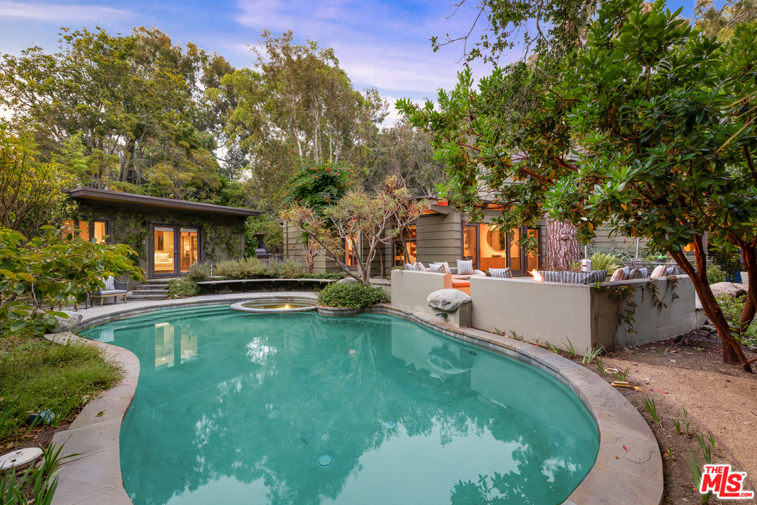 501 Latimer Road Santa Monica, CA 90402 - Photo 50 of 53 Gallery Image 50