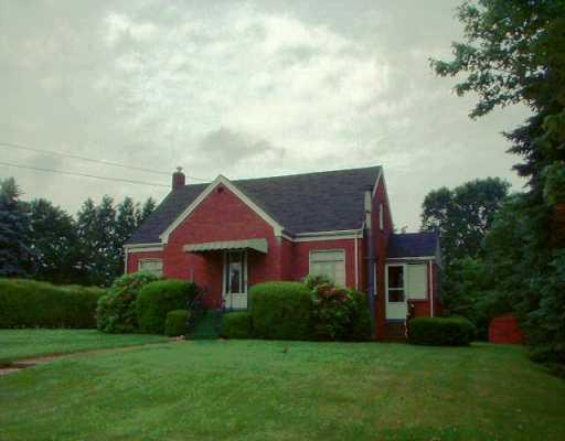 214 Highfield Road Butler, PA 16001 - Photo 1 of 1 Gallery Image 1