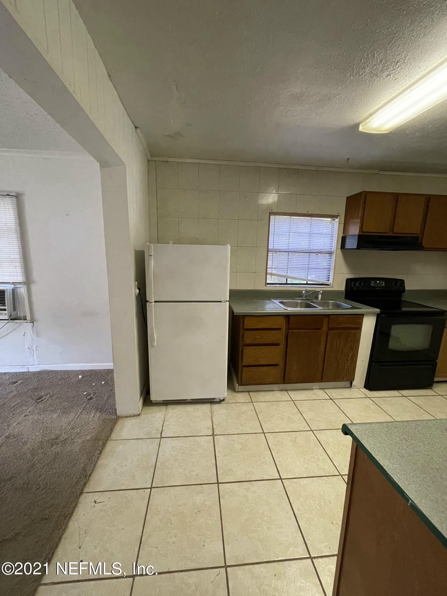 4127 Collins Road Jacksonville, FL 32244 - Photo 7 of 33 IMG_7309