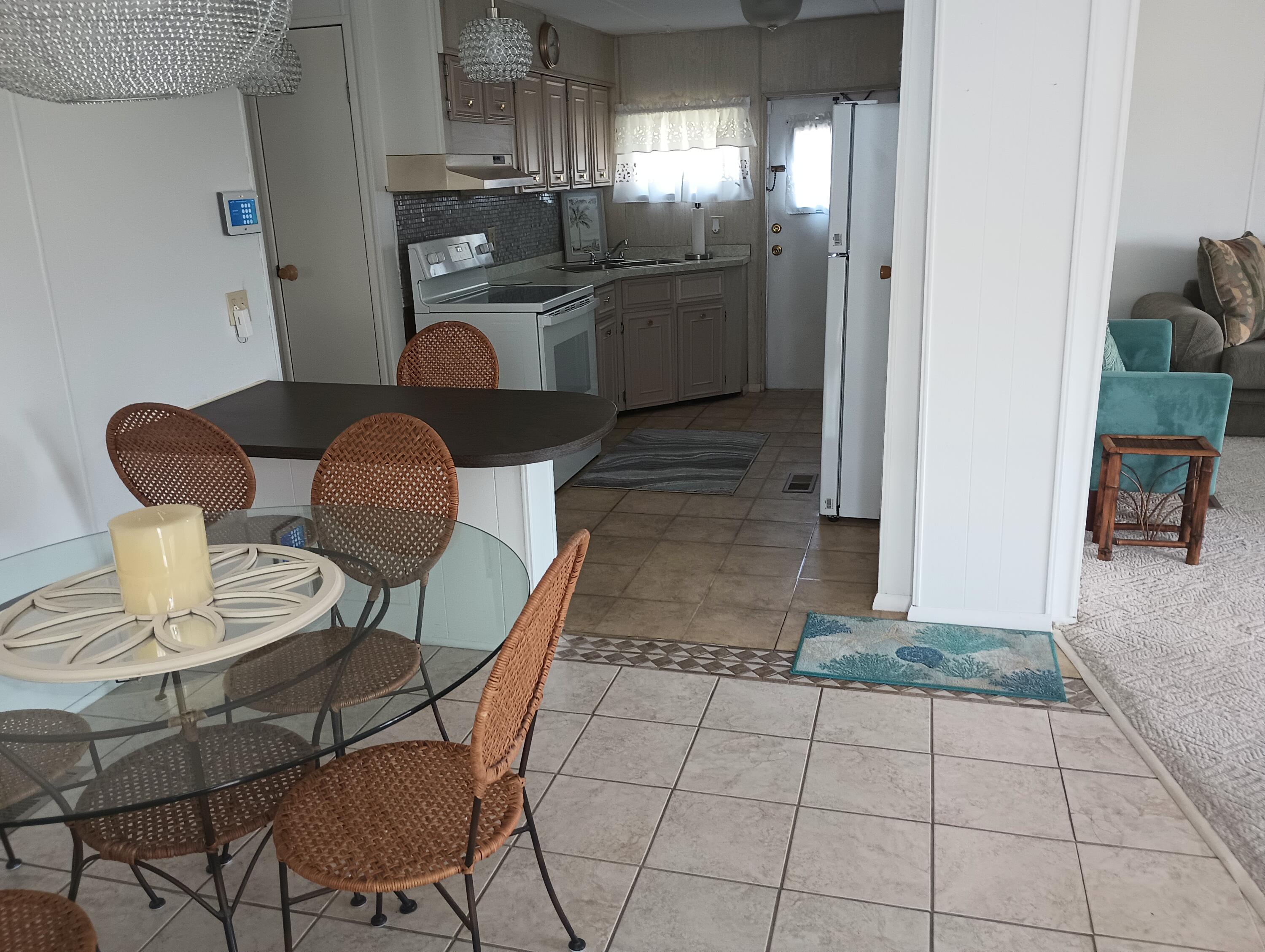 31 Huarte Way Port St. Lucie, FL 34952 - Photo 13 of 27 IMG_20251122_131225857