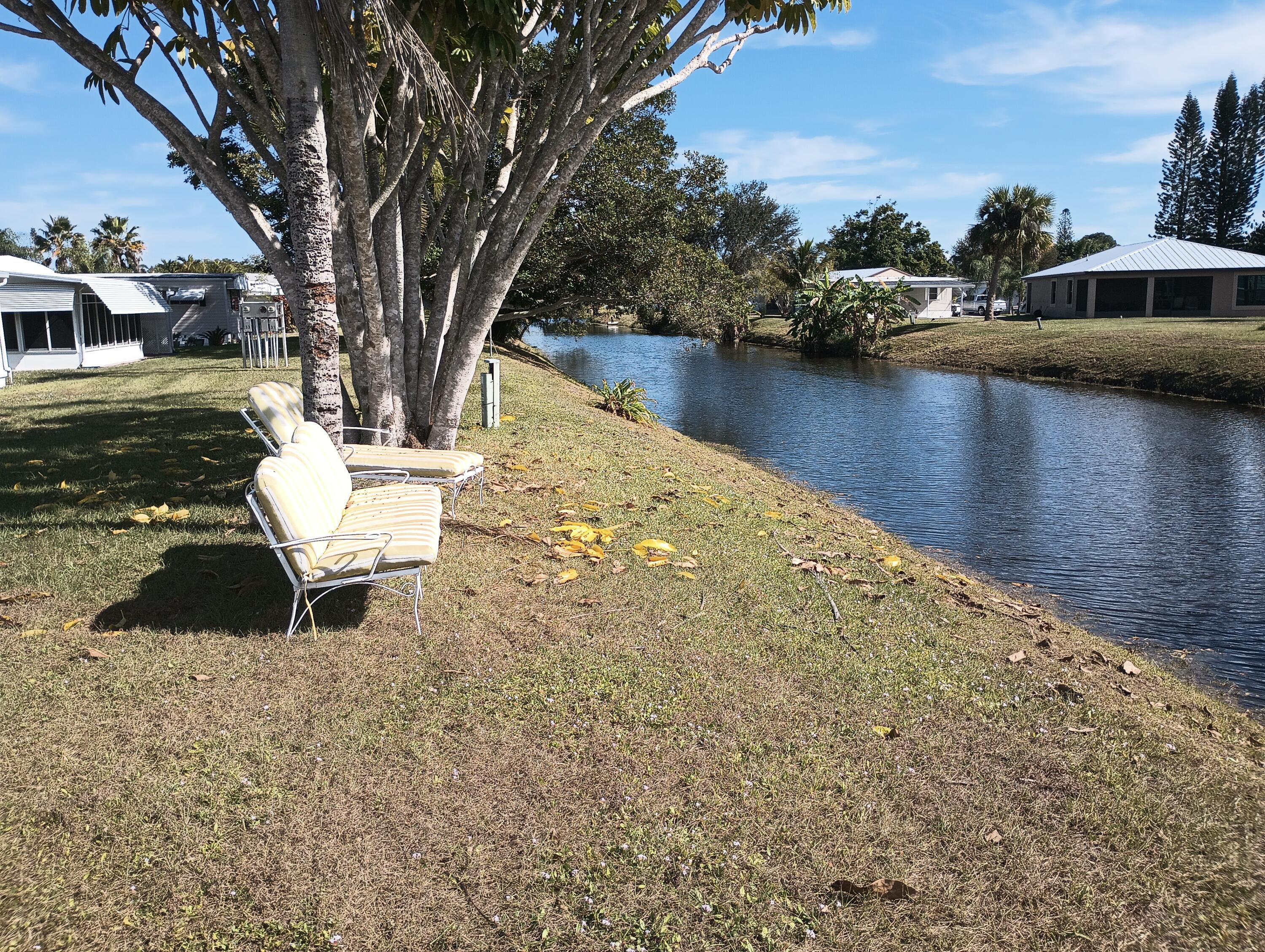 31 Huarte Way Port St. Lucie, FL 34952 - Photo 9 of 27 IMG_20251122_131043423