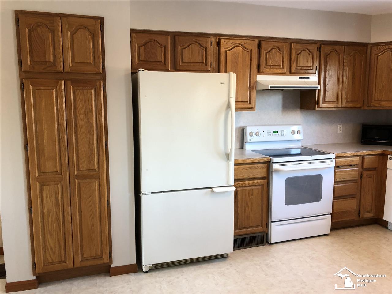 14400 Lulu Road Ida, MI 48140 - Photo 7 of 37 31368863-6.JPG