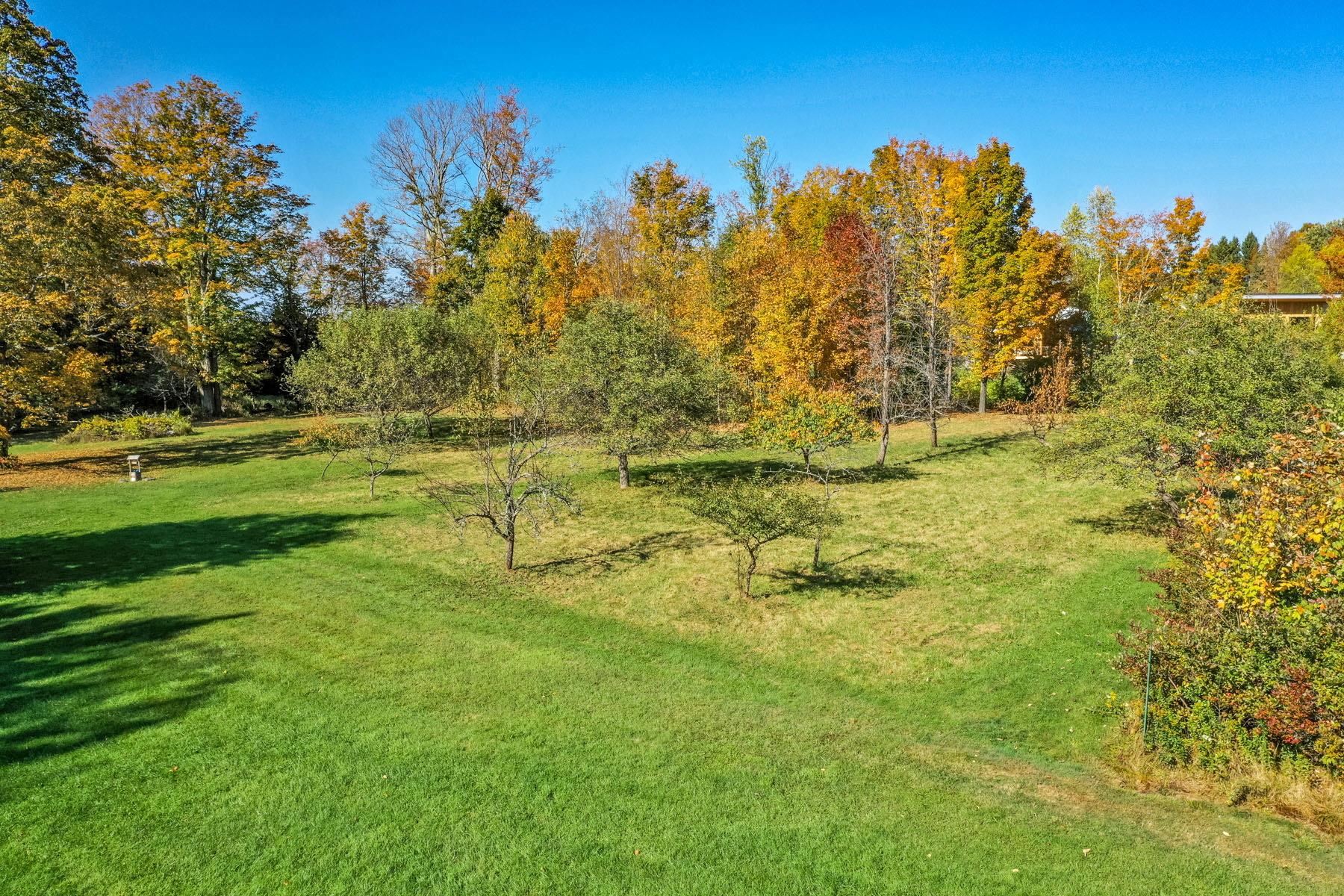 1421 Shaw Mansion Road Waterbury, VT 05677 - Photo 20 of 38