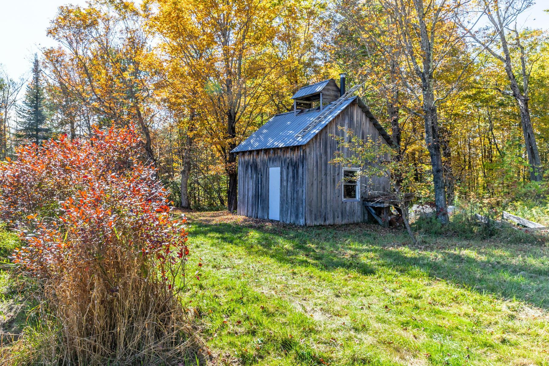 1421 Shaw Mansion Road Waterbury, VT 05677 - Photo 24 of 38