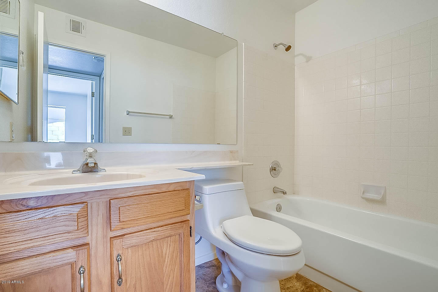 644 East Appaloosa Road Gilbert, AZ 85296 - Photo 4 of 19 photo_04