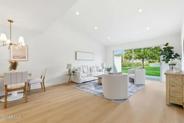 $629,000 | 1208 Village 1, Camarillo, CA 93012