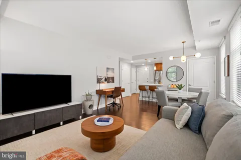 $695,000 | 525 North Fayette Street, Unit 223, Alexandria, VA 22314