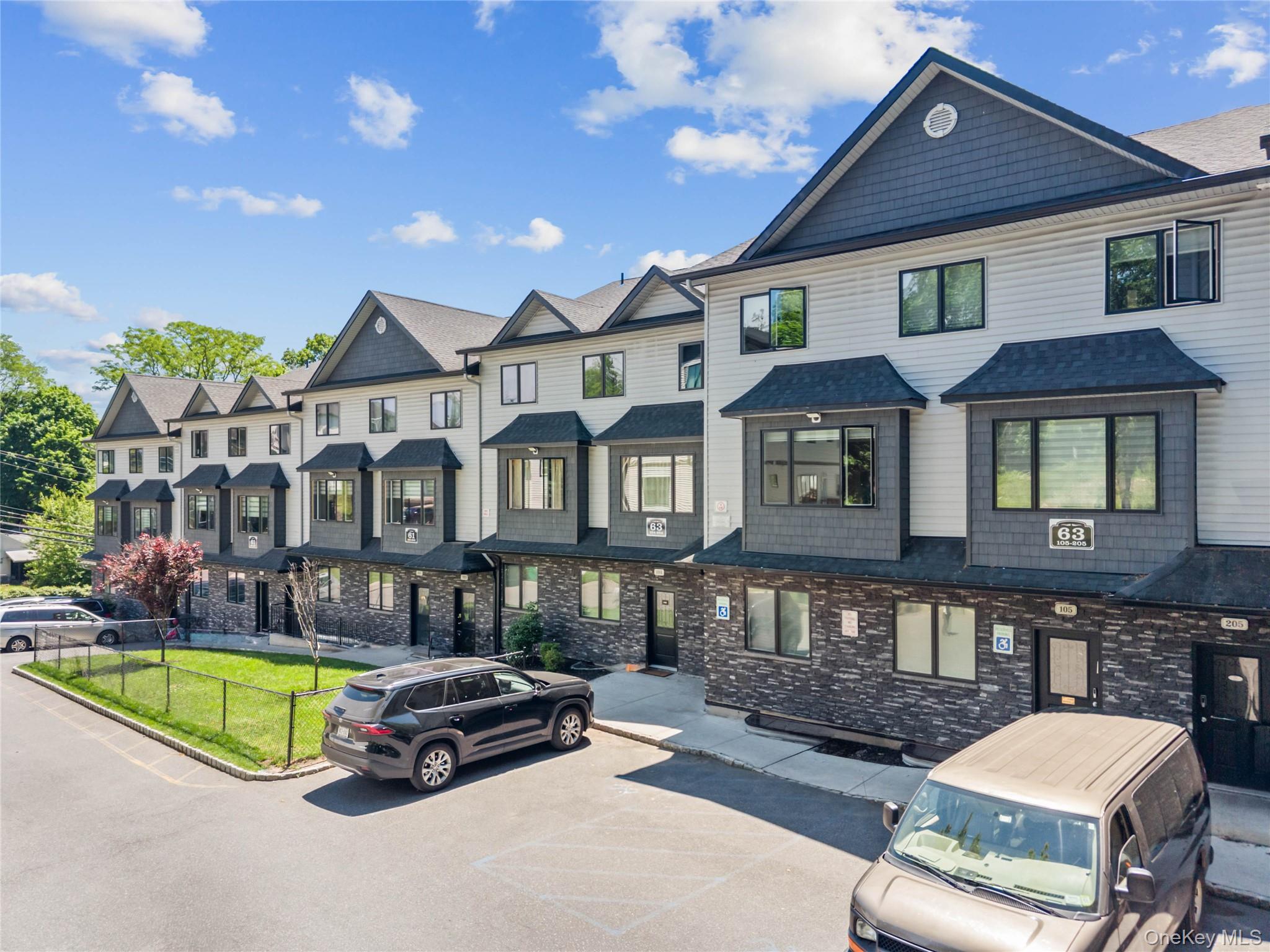 61 Blauvelt Road, Unit 102 Monsey, NY 10952 - Photo 1 of 24