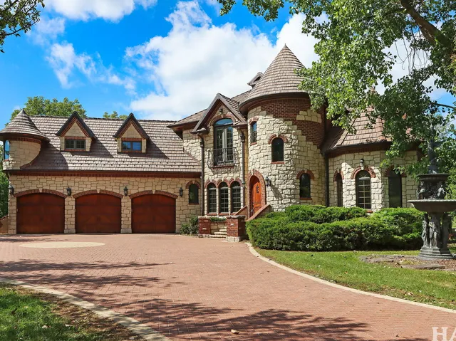 $1,199,000 | 200 Helm Road, Barrington Hills, IL 60010