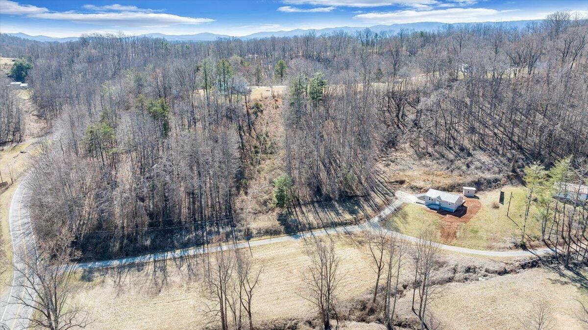 3067 Bethlehem Road Boones Mill, VA 24065 - Photo 39 of 47 59-DJI_20250308134304_0030_D