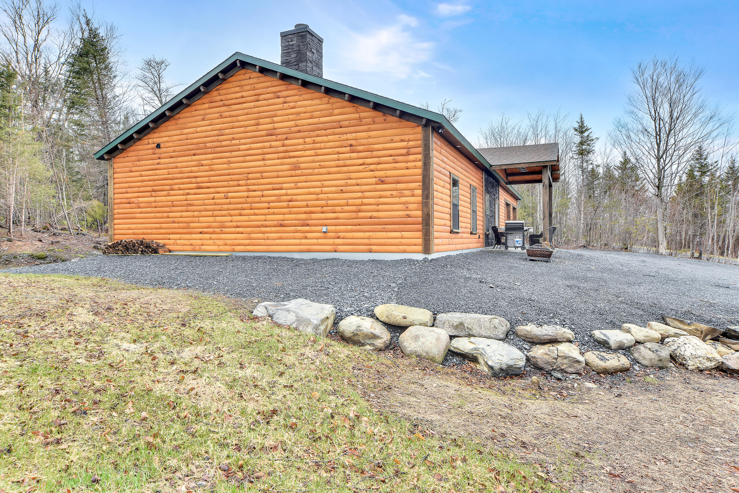 8 Alpine Ridge Greenville, ME 04441 - Photo 16 of 44 109114gr-107