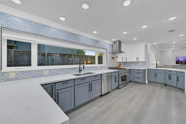 $1,220,000 | 5122 Braesheather Drive, Houston, TX 77096