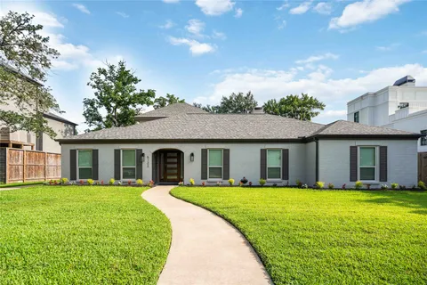 $1,220,000 | 5122 Braesheather Drive, Houston, TX 77096