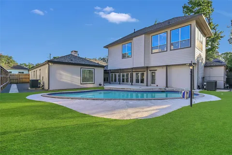 $1,200,000 | 5122 Braesheather Drive, Houston, TX 77096