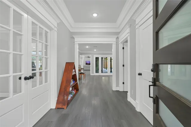 $1,220,000 | 5122 Braesheather Drive, Houston, TX 77096